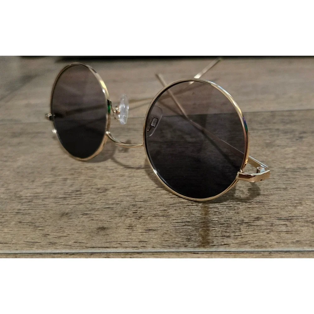 Lot of 2 Sunglasses Black Round Cat Eye and Gold Metal Circle Retro Frames